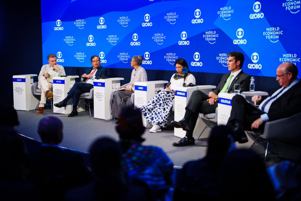 DECISÃO DE GOVERNO MARINA SILVA LUCIANO HUCK DAVOS 02