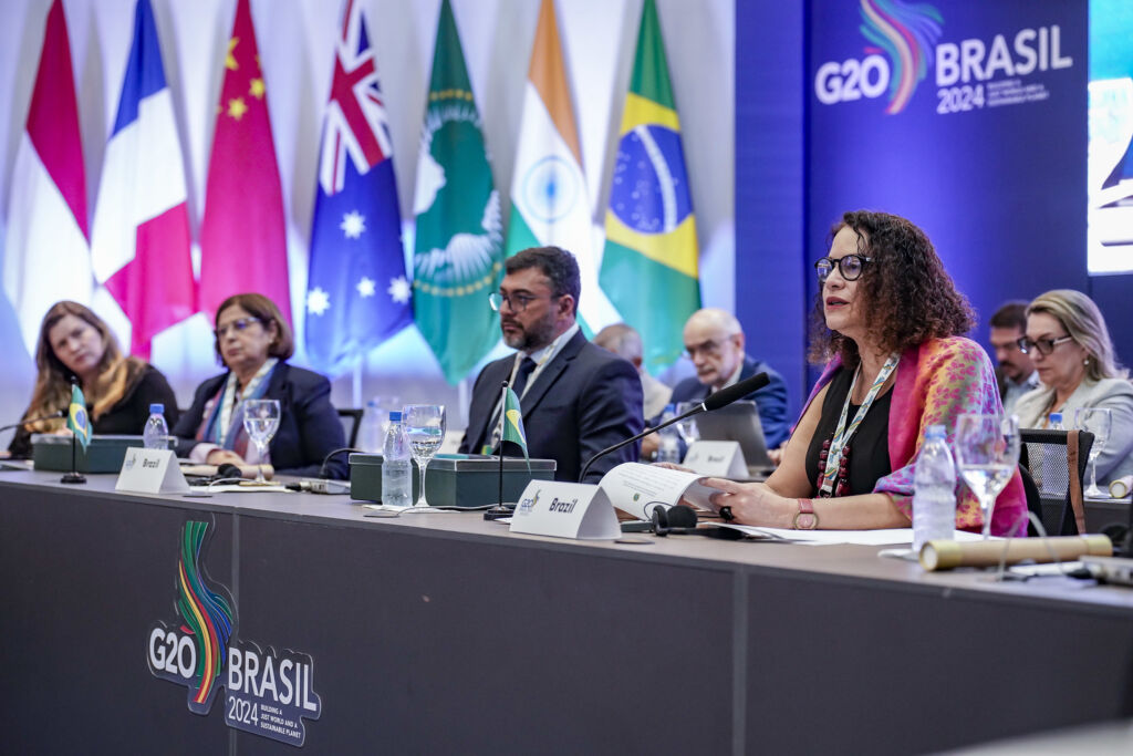 ministros assinam carta para turismo sustentável