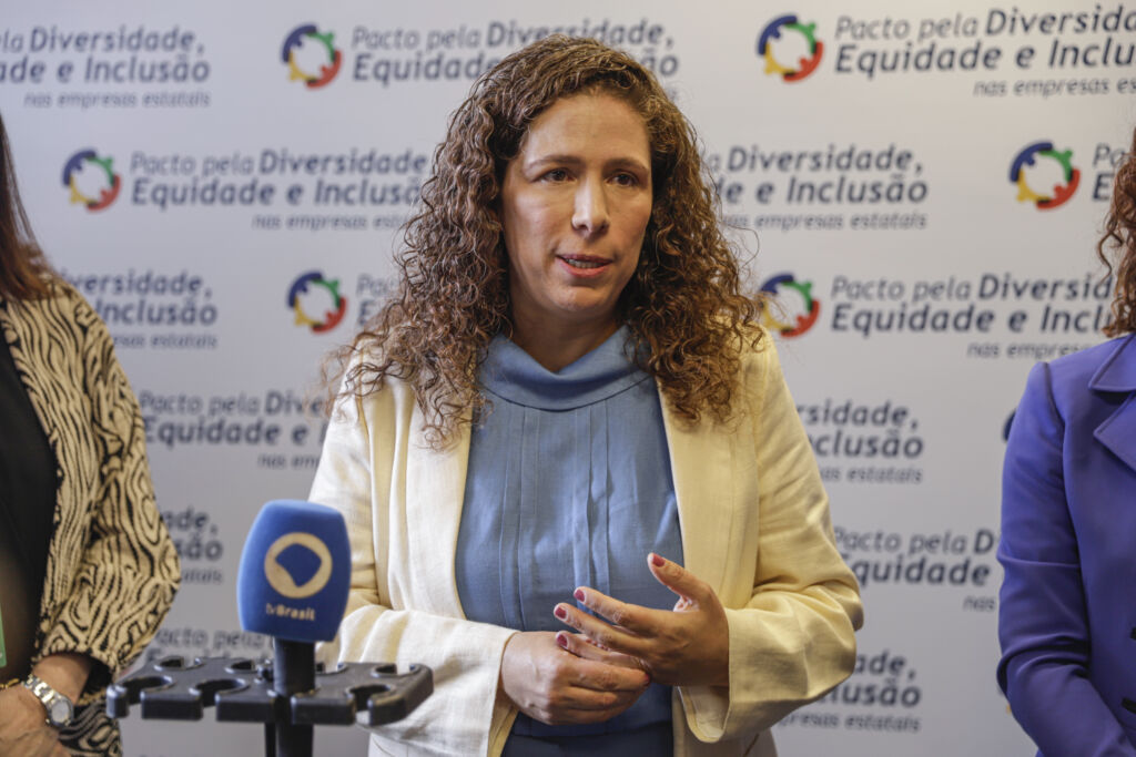 plano contra assédio e discriminação esther dweck